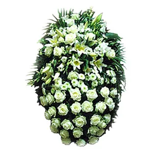 Ритуальный венок из живых цветов " Роза белая , композиция "